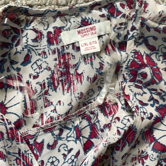 Cover up - Picture 3 of 4